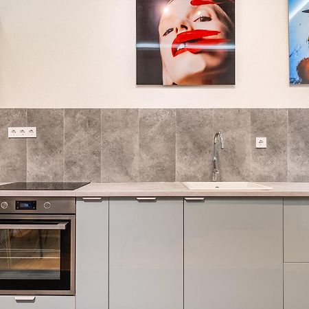 Aviator Luxury Apartment Budapeste Exterior foto